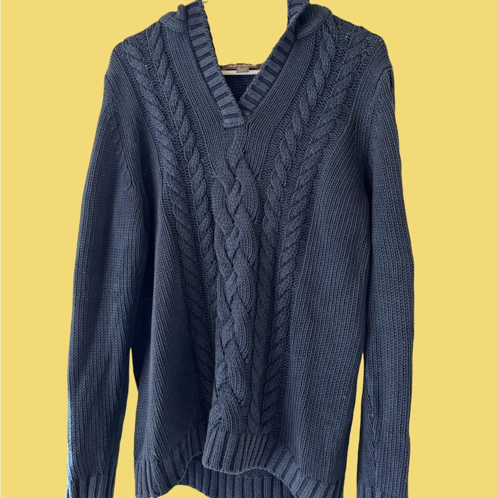Tommy Bahama XL Navy Sweater with Hood